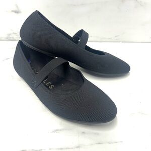 Aerosoles black flats textile 8.5